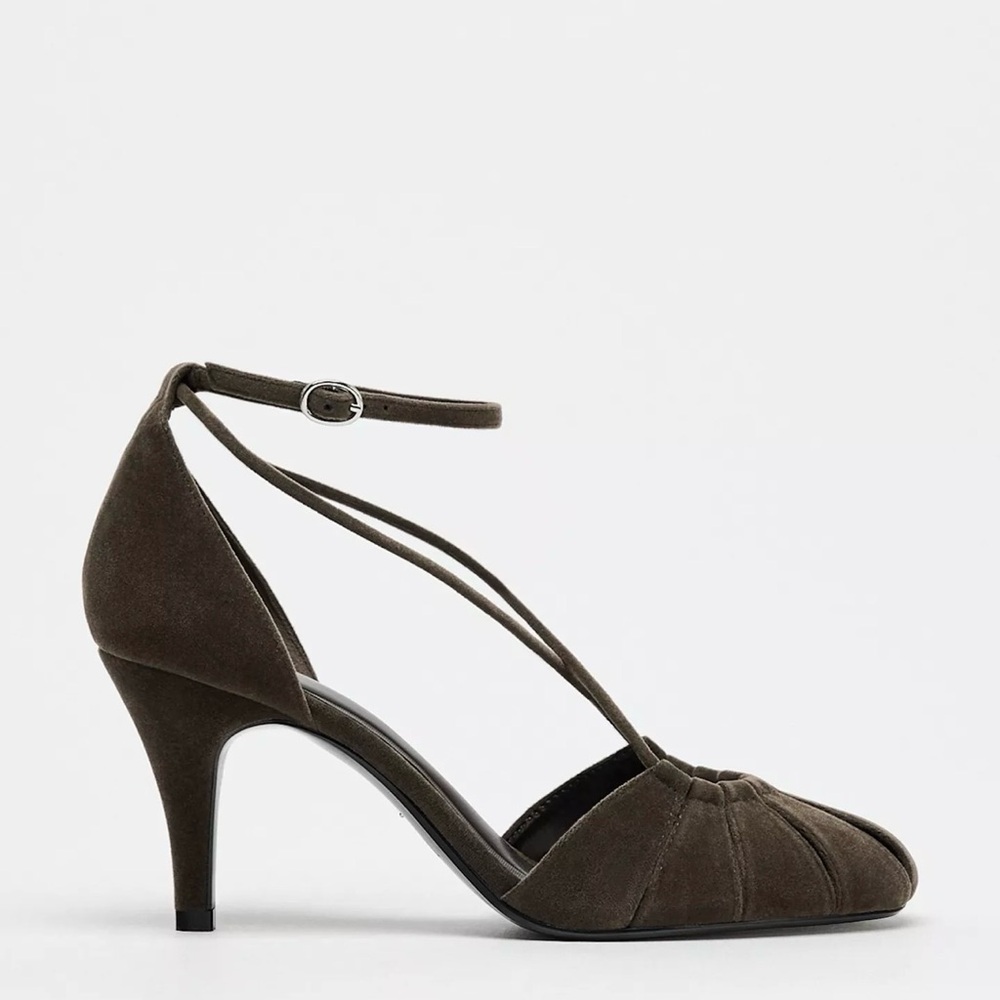Velvet look ruched shoes (never worn brand new with no tag)